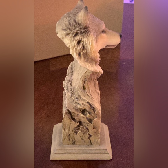 Mill Creek Studios Art Signature Wolf #38230 Sculpture Figures - Picture 12 of 17